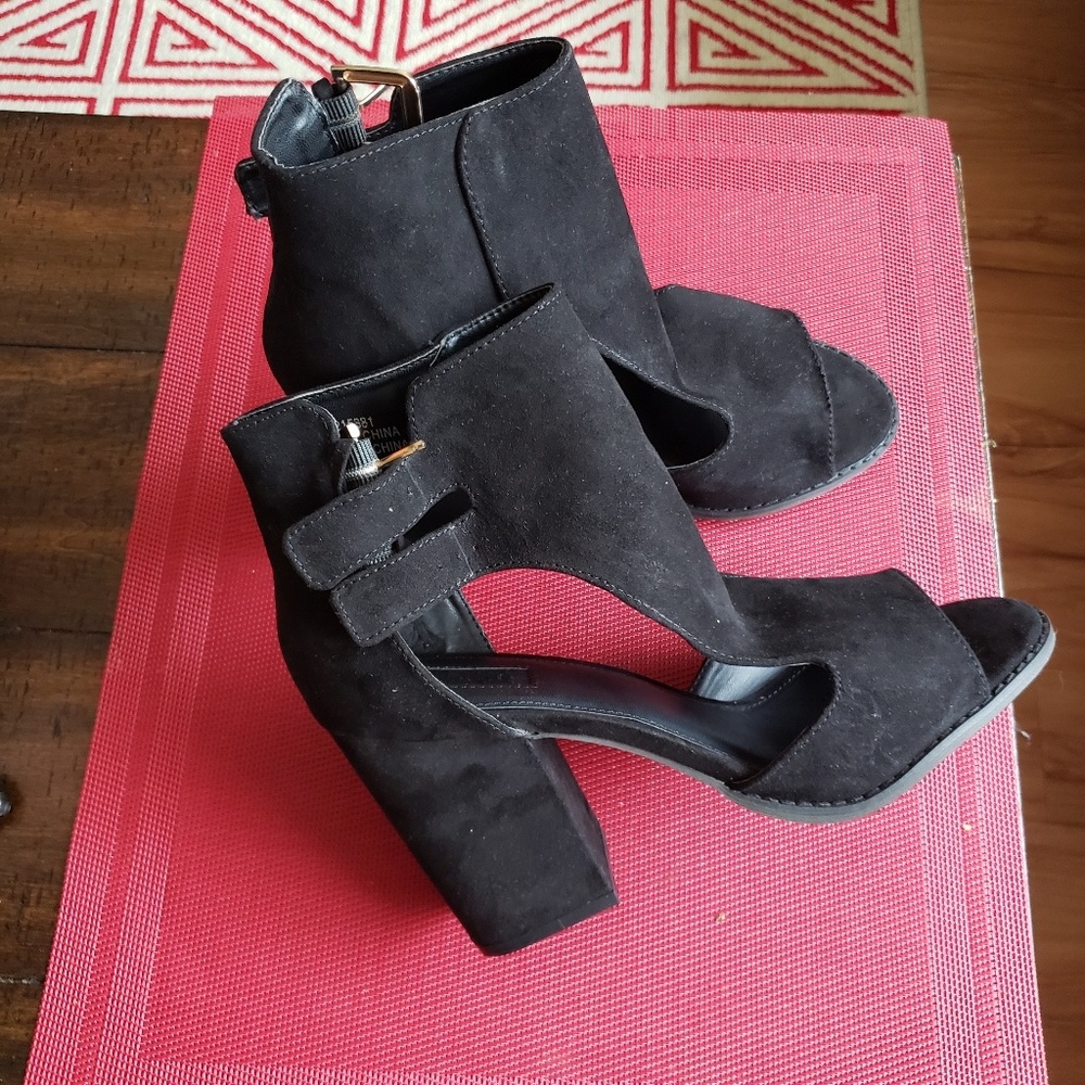 Forever 21 Heel Sandals
